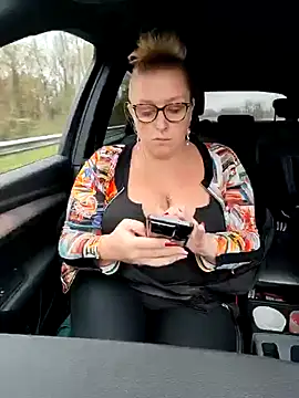 winniess40 online show from 11-28-25, 09:53