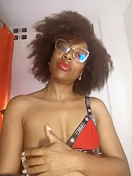 thaimy  online show from 04-23-26, 03:02