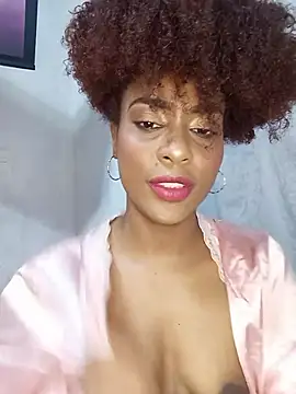 Snapshot of thaimy_ chatting on 12-01-25, 02:56 thaimy online show from 12-01-25, 02:56