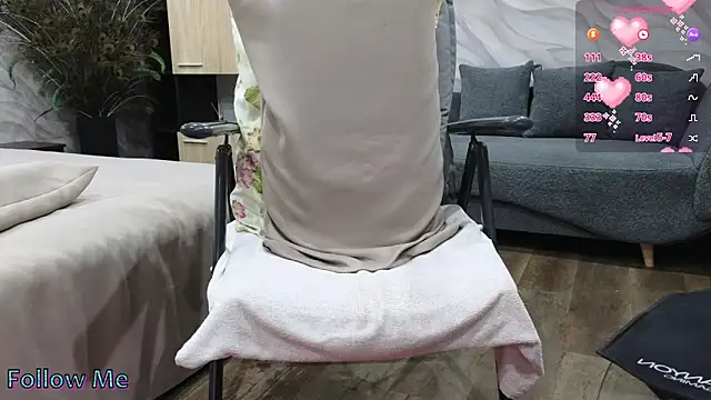 Vika style online show from 09-24-25, 12:18