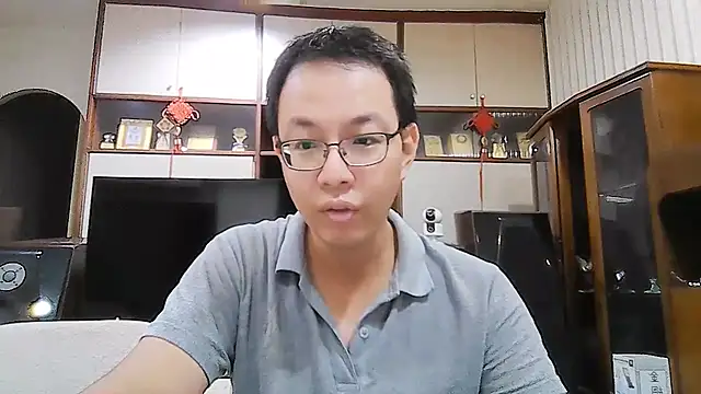 Snapshot of poter77112 chatting on 07-18-26, 03:42 poter77112 online show from 07-18-26, 03:42