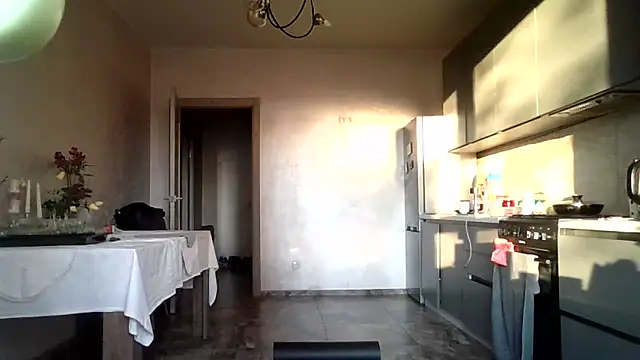 JulianaGold1 online show from 05-08-26, 05:06