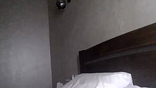 JulianaGold1 online show from 10-21-25, 08:30