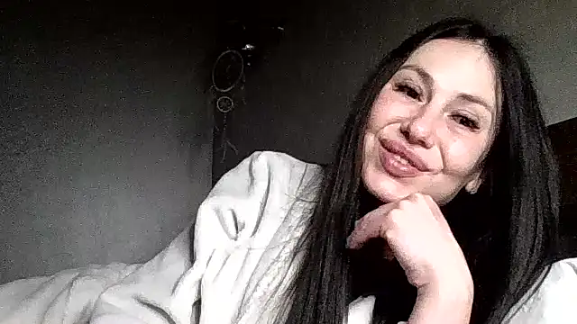 JulianaGold1 online show from 02-05-26, 09:43