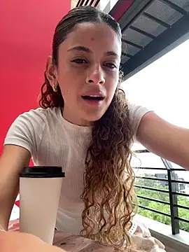 alana15 online show from 04-04-26, 09:21