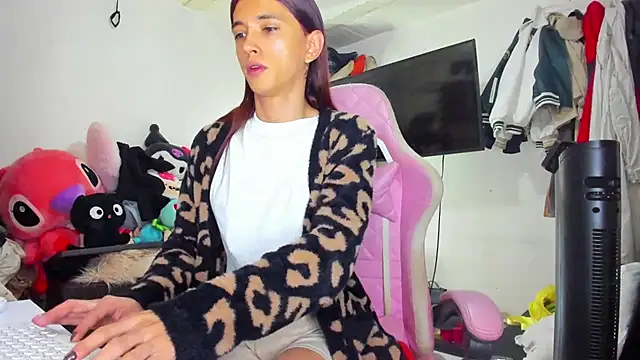 Lawrncesofiets online show from 11-02-25, 04:23