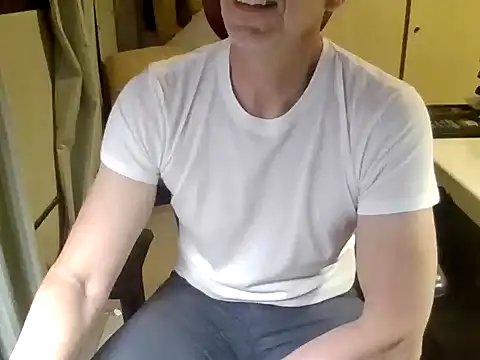 mariohurt101 online show from 10-30-25, 09:33