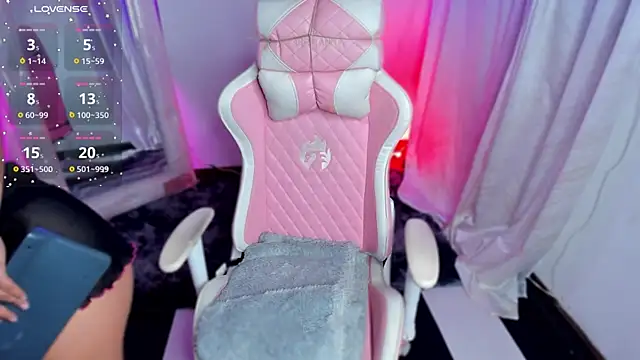 jenndy lockhart online show from 11-06-25, 02:37