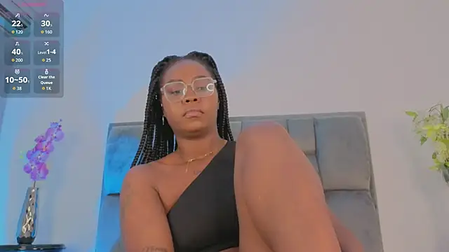 Snapshot of tanyyaa chatting on 12-15-25, 11:42 tanyyaa online show from 12-15-25, 11:42