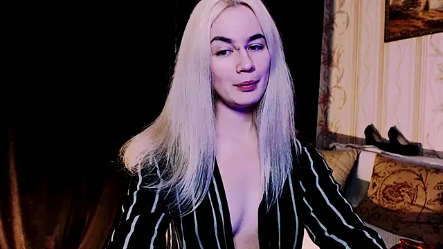 xxxcharismaaa online show from 11-25-25, 08:53