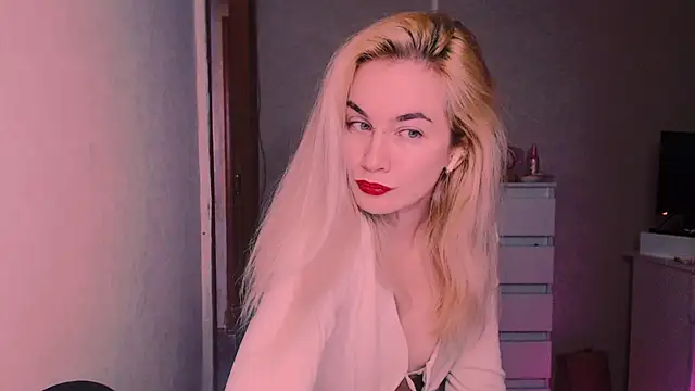 xxxcharismaaa online show from 11-01-25, 07:02