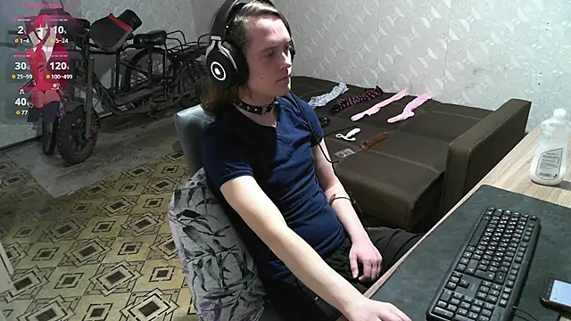 Shad0wFemb0y online show from 03-31-26, 05:48