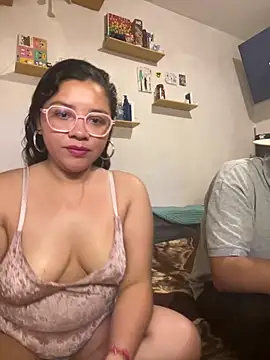 Vivi Kvsh online show from 03-15-26, 06:31