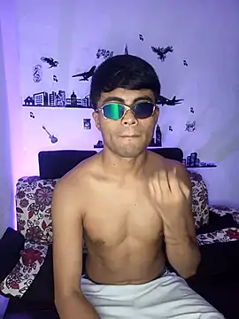 pinedasex777 online show from 03-05-25, 11:16