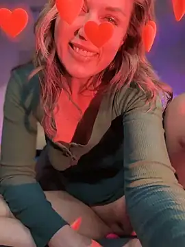 Snapshot of MaiseKnox chatting on 02-01-25, 03:19 MaiseKnox online show from 02-01-25, 03:19