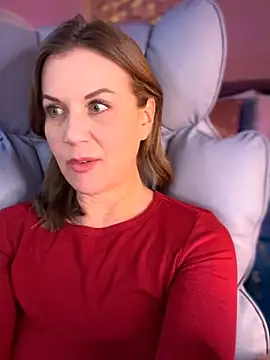 MaiseKnox online show from 02-14-26, 10:21