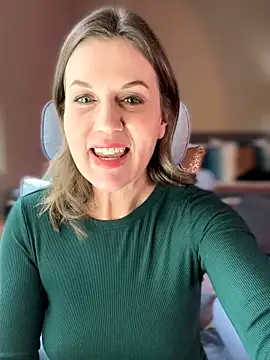 MaiseKnox online show from 03-14-26, 06:03