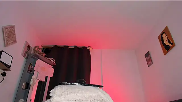 angiebutt online show from 04-27-26, 11:47