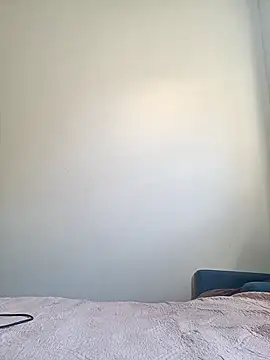 Snapshot of vivifernades chatting on 11-12-25, 10:30 vivifernades online show from 11-12-25, 10:30