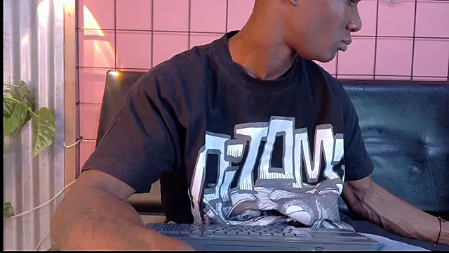 martin killer online show from 10-27-25, 01:17