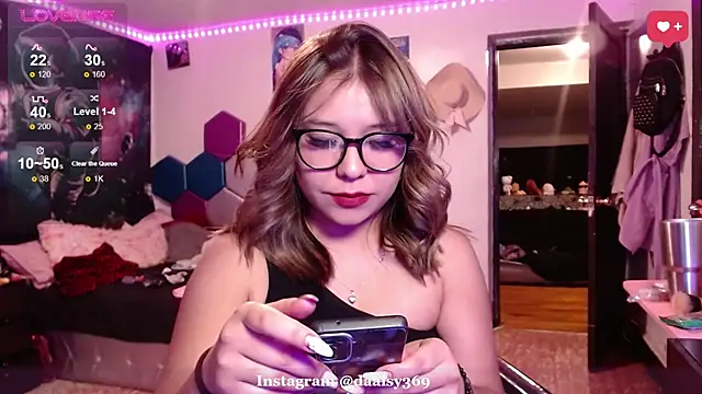 lil daisy7 online show from 11-07-25, 04:28