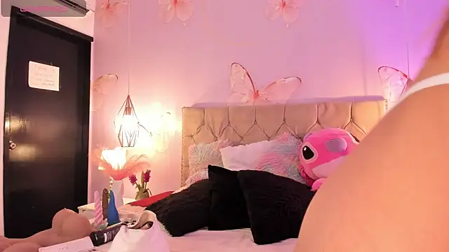 Vivi prinncess online show from 03-31-26, 08:44