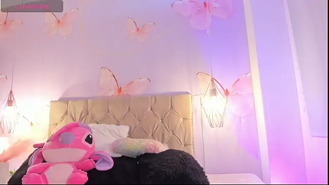 Vivi prinncess online show from 03-26-26, 11:46