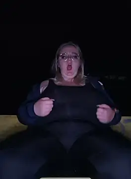 Fiona0705 online show from 10-11-25, 06:31