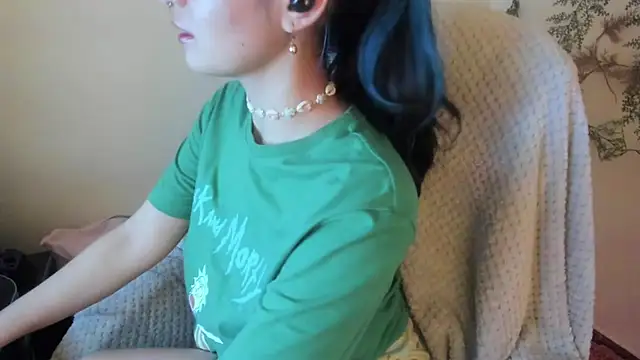 Sammysammy  online show from 10-27-25, 07:09