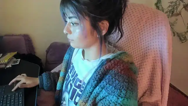 Snapshot of Sammysammy_ chatting on 10-08-25, 02:35 Sammysammy online show from 10-08-25, 02:35