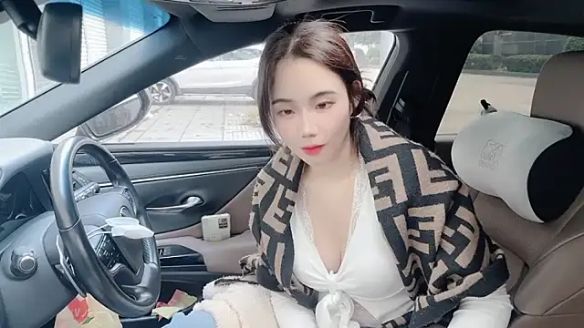 orla2021 online show from 11-11-25, 12:38