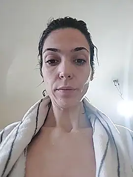 JoLeNe27 online show from 02-07-26, 05:59