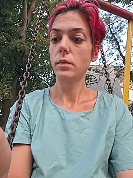 JoLeNe27 online show from 06-30-26, 03:17