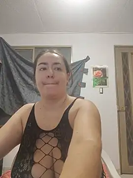 Snapshot of rosahills chatting on 07-12-26, 08:26 rosahills online show from 07-12-26, 08:26