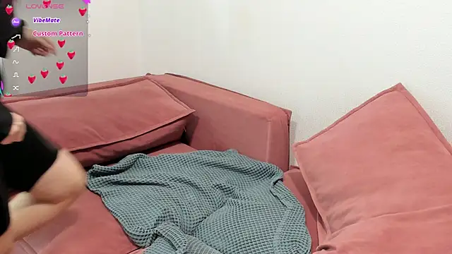 wet eyyyelashes online show from 10-02-25, 09:12