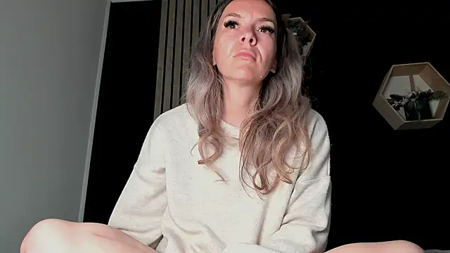 Alesys69 online show from 05-31-26, 10:54