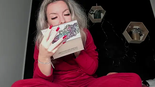 Alesys69 online show from 12-21-25, 01:30