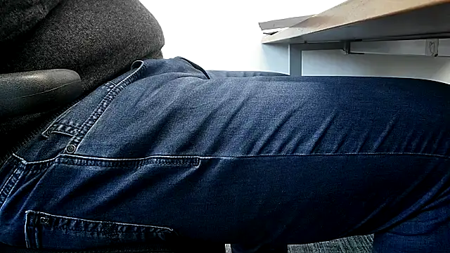 69bezfleku online show from 11-20-25, 07:42