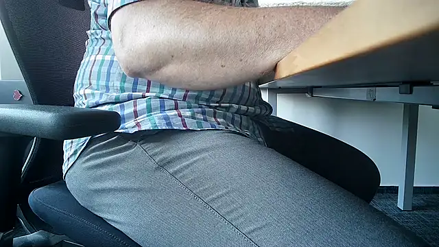 69bezfleku online show from 06-29-26, 06:31