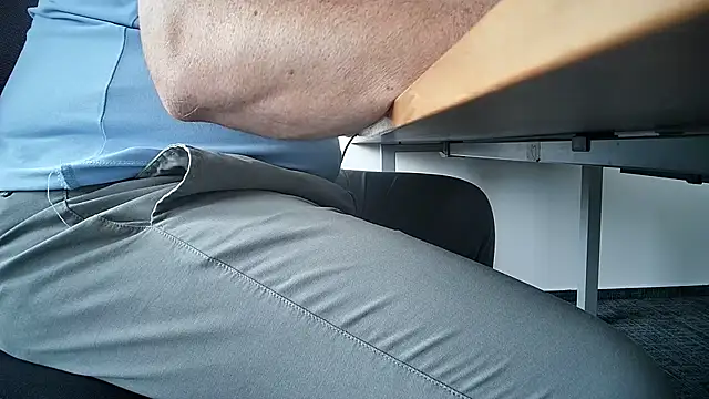 69bezfleku online show from 07-20-26, 06:32