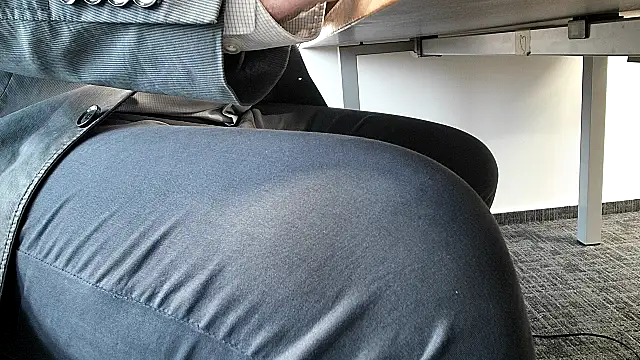 69bezfleku online show from 11-13-25, 07:56