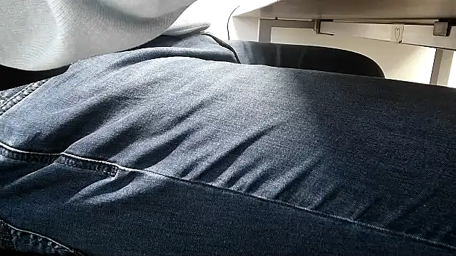 69bezfleku online show from 12-02-25, 06:59