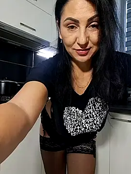 charrlote love online show from 11-12-25, 02:32