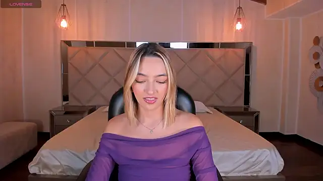 MelissaMoore  online show from 07-01-26, 10:26