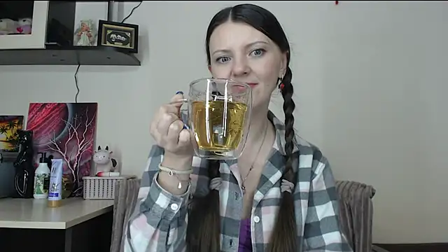 SugarTati online show from 03-01-25, 08:21