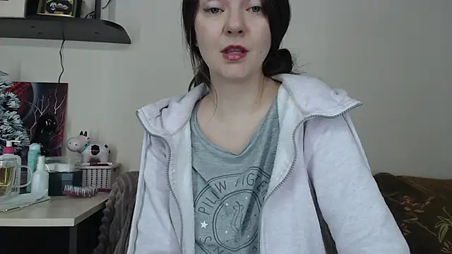 SugarTati online show from 02-17-26, 06:49