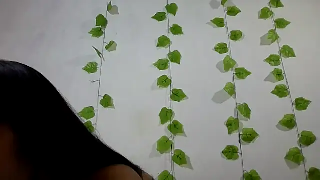 Snapshot of shayna_all chatting on 10-04-25, 02:29 shayna all online show from 10-04-25, 02:29