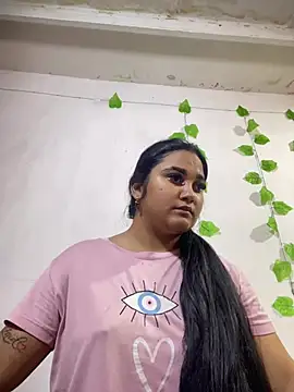 Snapshot of shayna_all chatting on 02-24-26, 07:26 shayna all online show from 02-24-26, 07:26