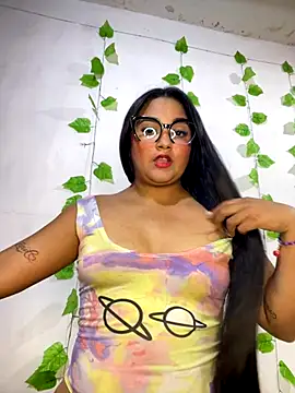 Snapshot of shayna_all chatting on 01-07-26, 06:57 shayna all online show from 01-07-26, 06:57