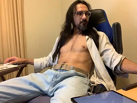 Youreherewithme online show from 12-14-24, 09:24